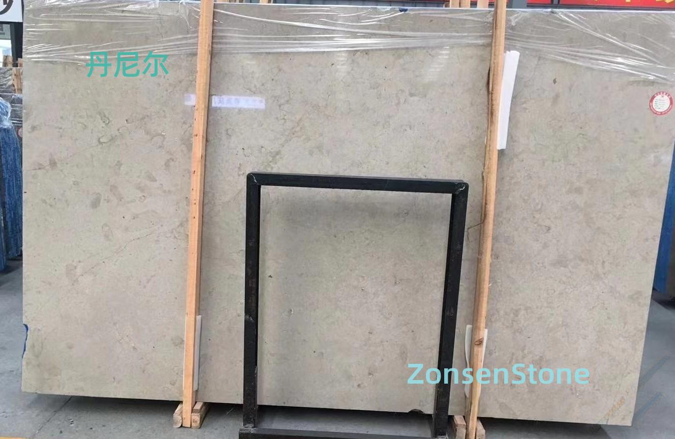 丹尼尔
