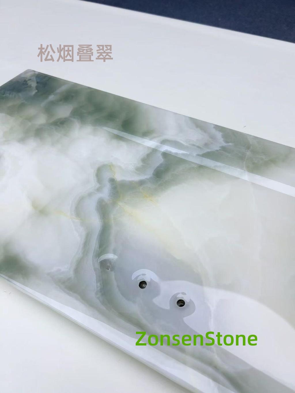 松烟叠翠