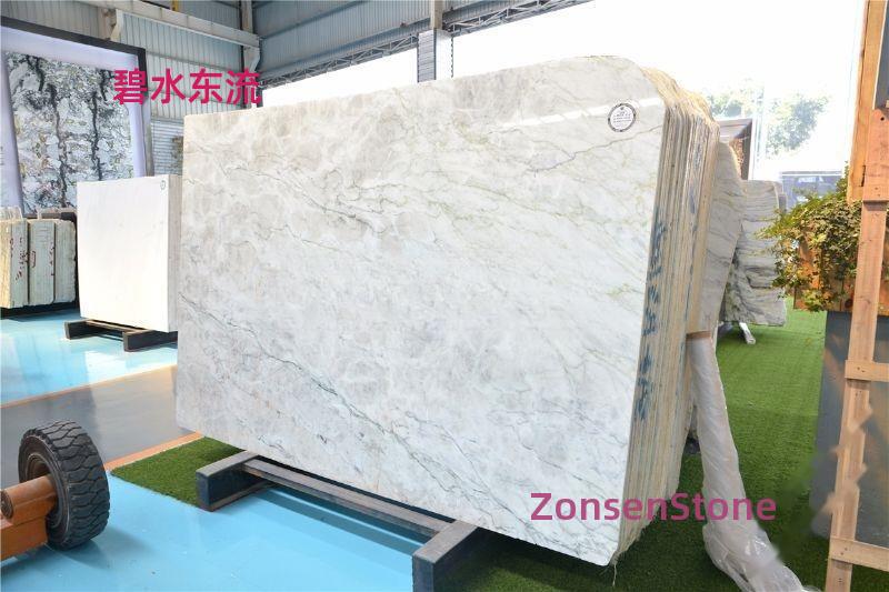 碧水东流