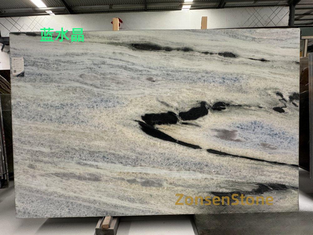 蓝水晶