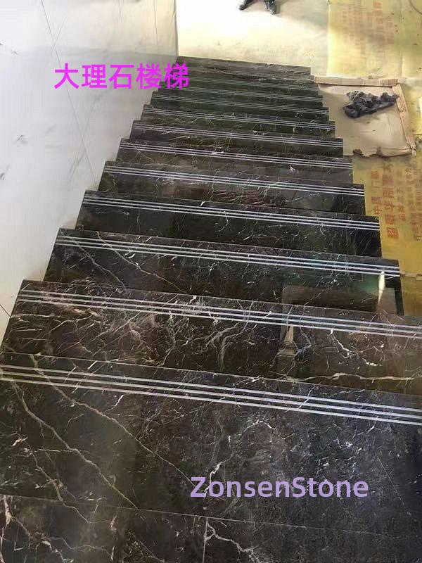 大理石楼梯