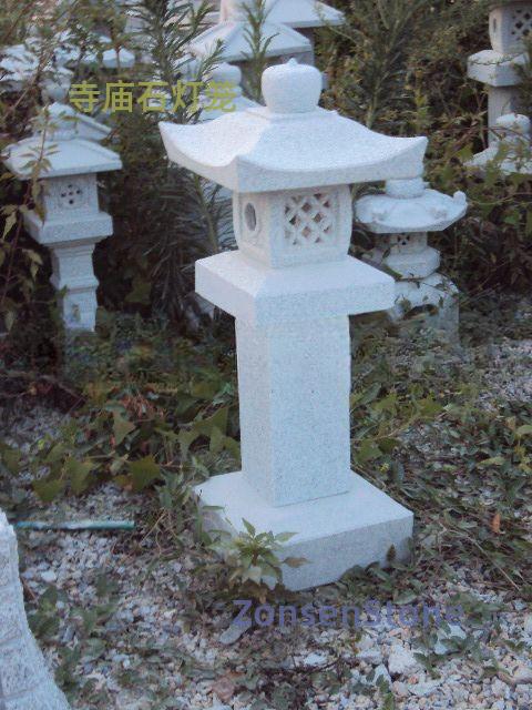 寺庙石灯笼