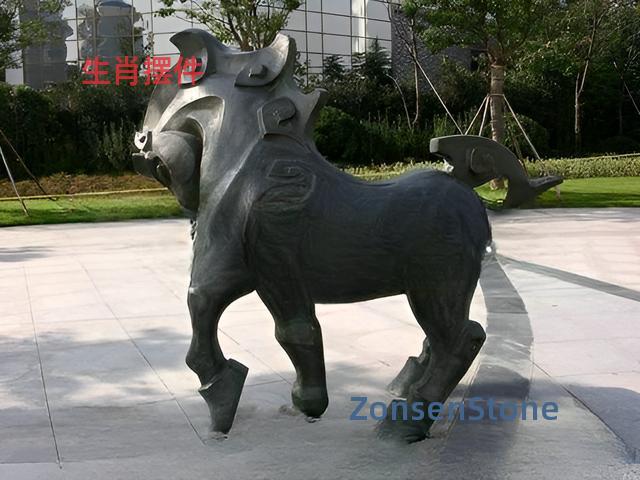 生肖摆件
