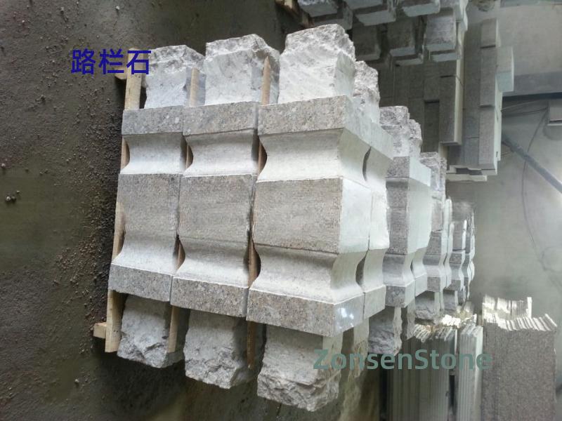 路栏石