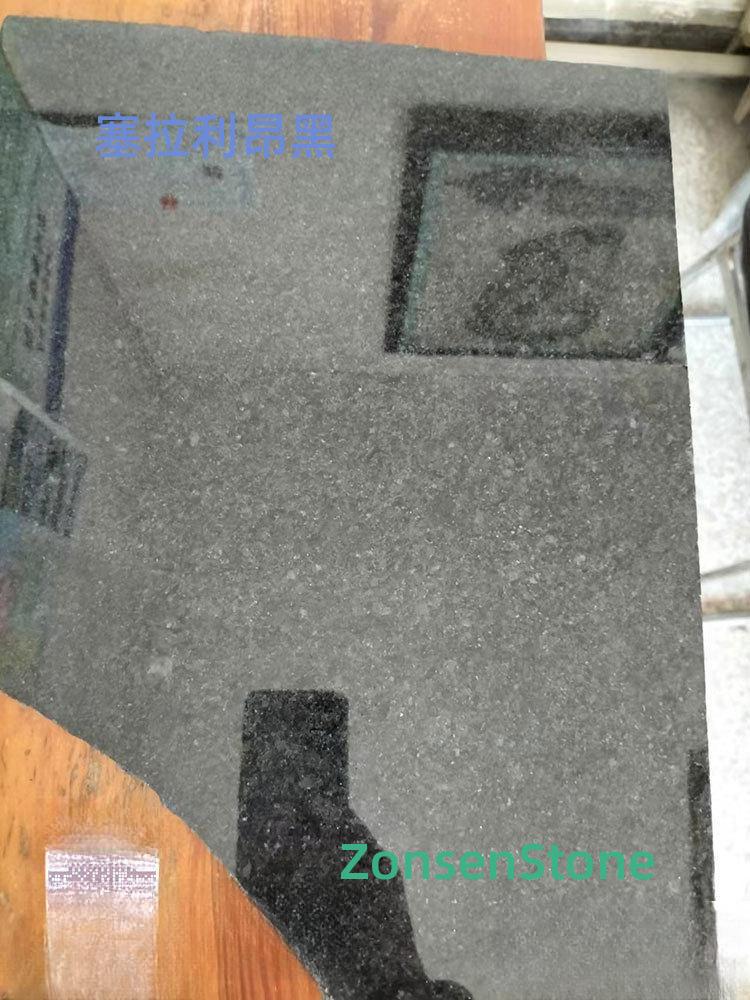 塞拉利昂黑
