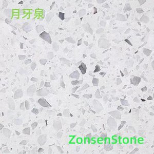 月牙泉
