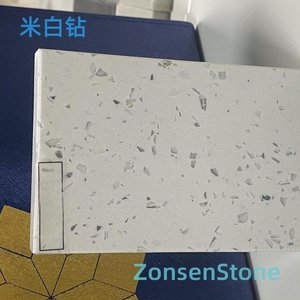 米白钻