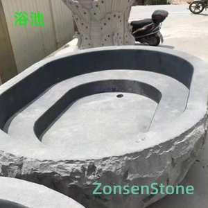 浴池
