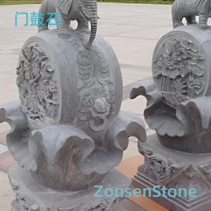 门鼓石