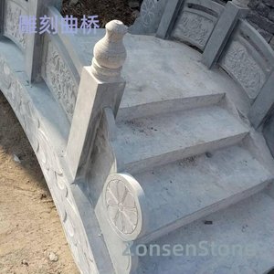 雕刻曲桥