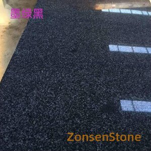 墨绿黑